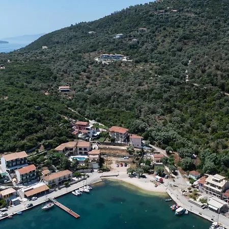 Amantea- Four With Big Pool And Infinity Pool * Syvota