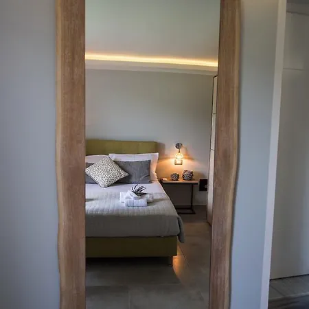 בית נופש Amantea- Four With Big Pool And Infinity Pool סיבוטה