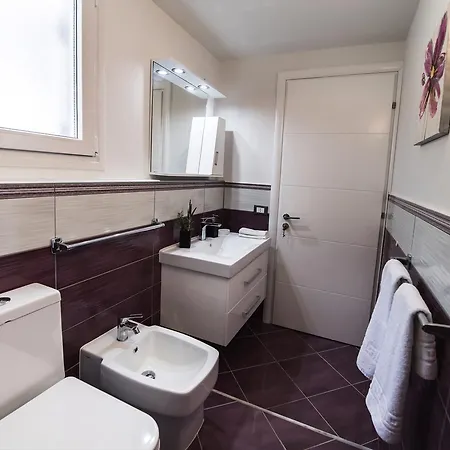 Amantea- Four With Big Pool And Infinity Pool