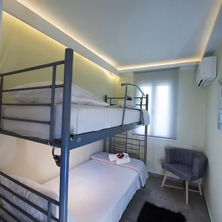 Amantea- Four With Big Pool And Infinity Pool בית נופש