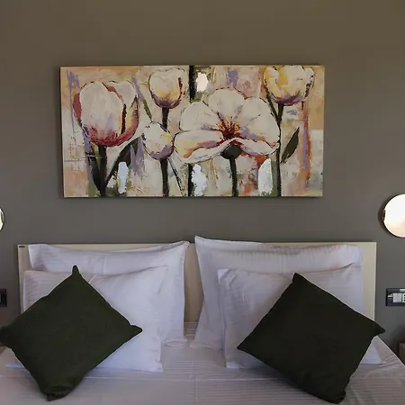 Villas Amantea- Four Villas With Big Pool And Infinity Pool