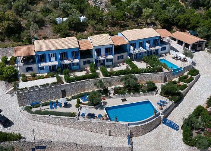 Amantea- Four With Big Pool And Infinity Pool Сasa de vacaciones
