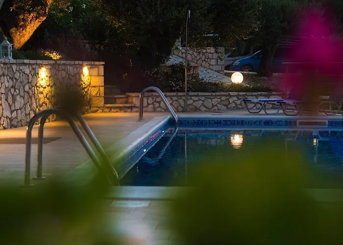 Amantea- Four With Big Pool And Infinity Pool *
