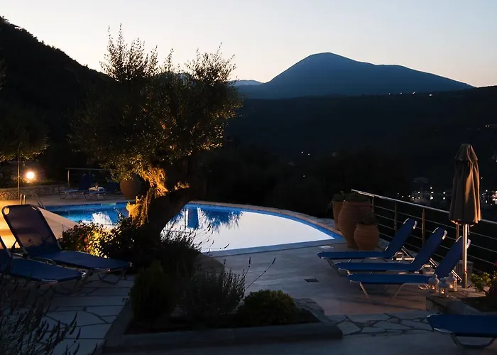 Amantea- Four With Big Pool And Infinity Pool *